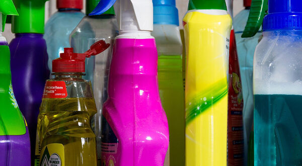 Unilever to cut fossil fuels from cleaning products by 2030