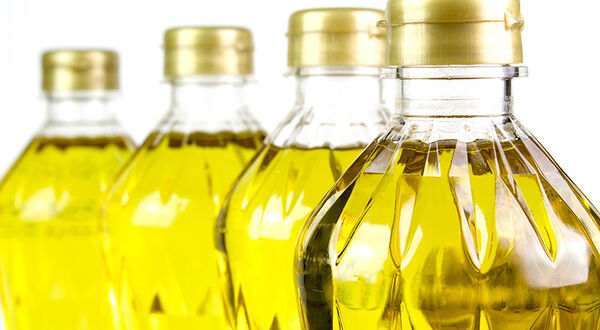 Global food prices fall for the first time in 12 months