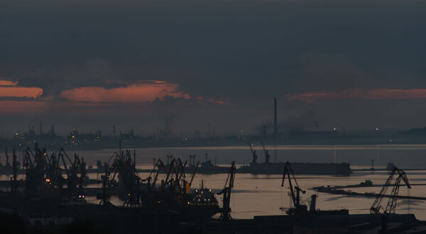 Severe weather impacts operations in Azov Sea and Sulina canal