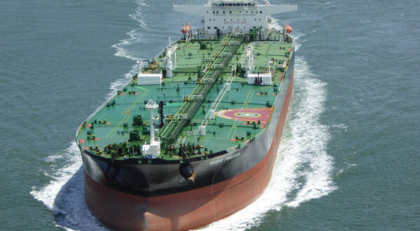 Peninsula adds chemical tanker Aalborg to fleet to supply biofuel in the Port of Barcelona