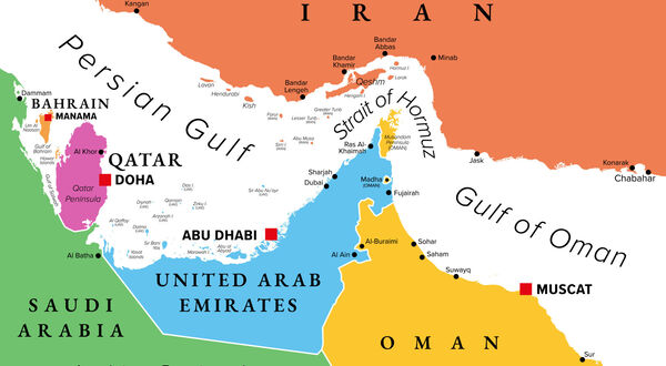Major shipping firms suspend operations through Strait of Hormuz amid escalating Middle East crisis