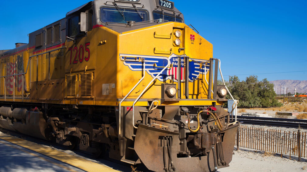 US railway company Union Pacific has agreed a deal with Norfolk Southern  deal to merge their networks. Image source: Adobe Stock