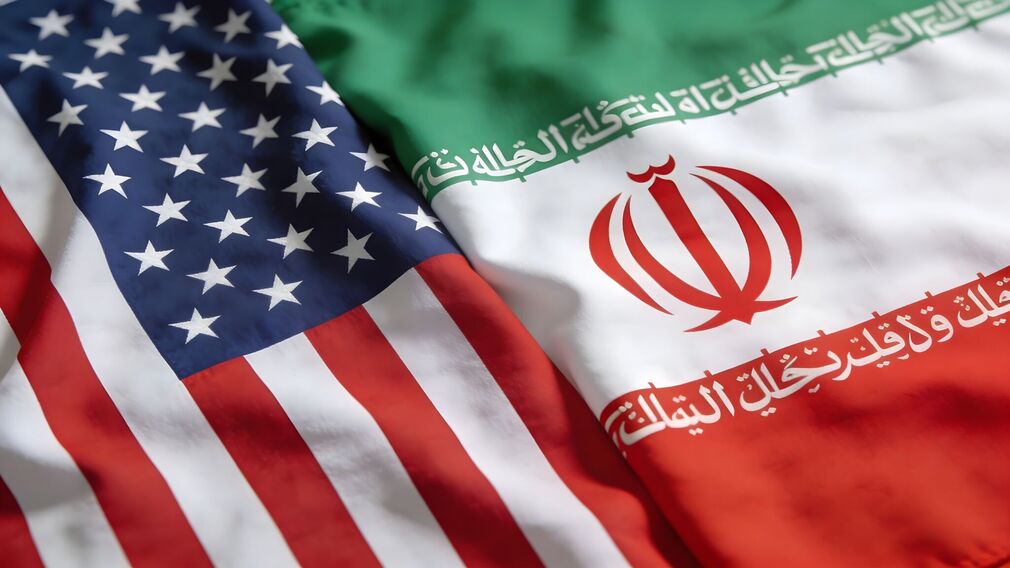 A ceasefire has been agreed between the USA and Iran on condition that the Strait of Hormuz is reopened. Image source: Adobe Stock